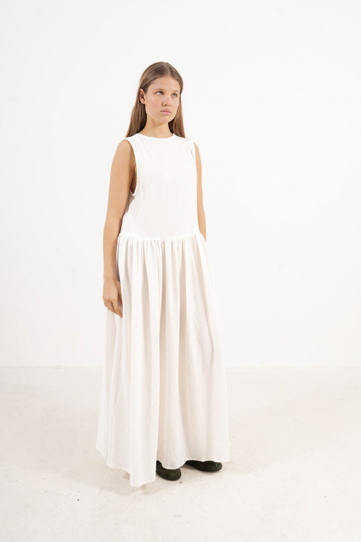MOCHA Nuage dress worn by a model in a full-length front view, showcasing an elegant standalone long dress without trousers.